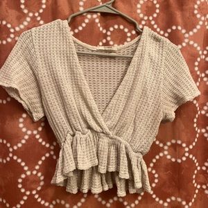 Short-sleeve summer crop